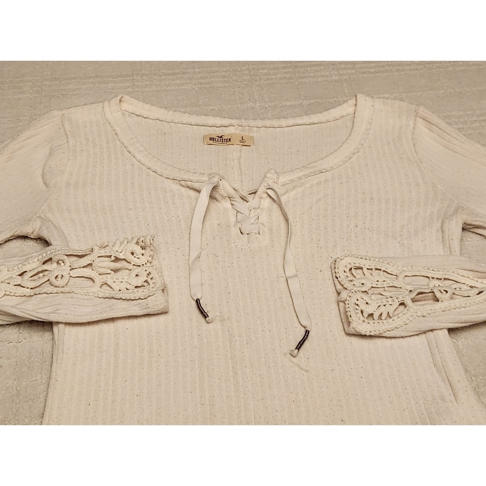 Hollister Lace Trim Top Women's Large Long Sleeve V-Neck Tie White Boho - Picture 1 of 6